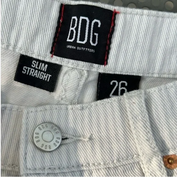 BDG Railroad Pinstripe Button Fly Slim Straight White Jean Pants Size 26 - Picture 2 of 5